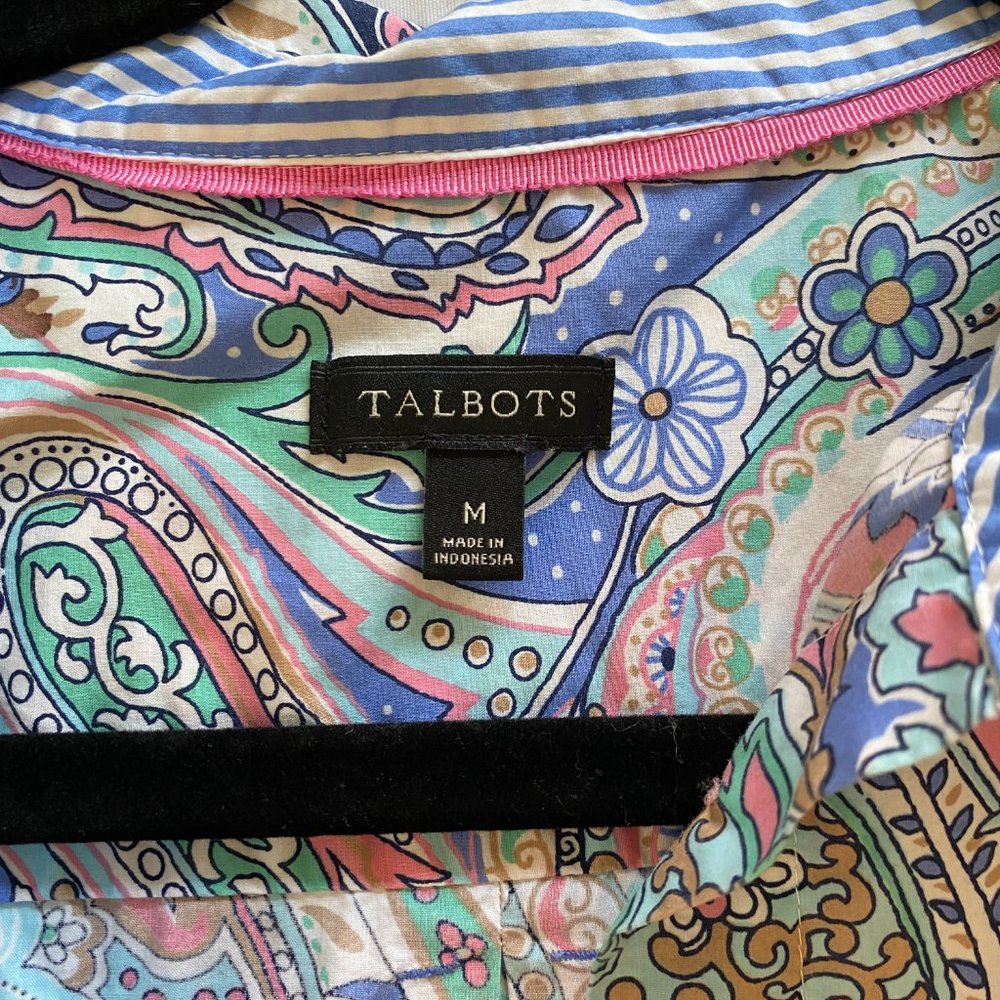 Gently worn Talbots Oxford size M - Picture 3 of 6
